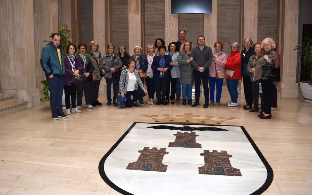 Visita de la Asoc. Mujeres del Barrio Industria