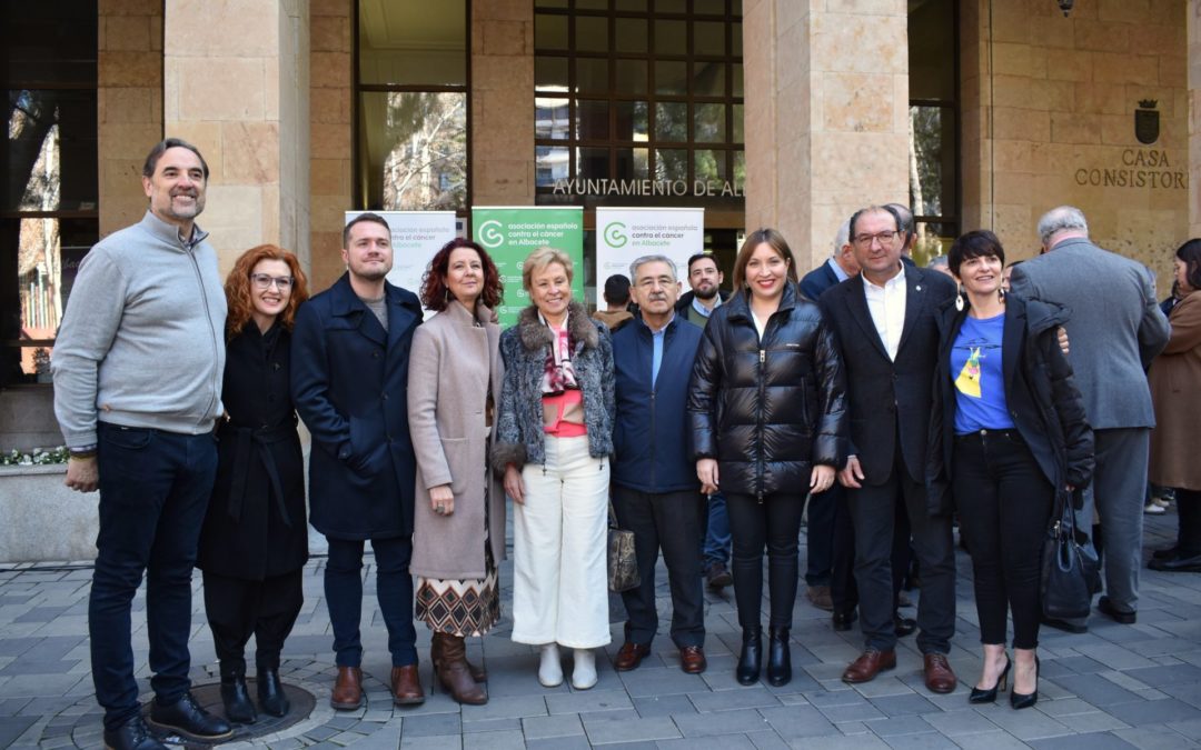 El PSOE acude en bloque en apoyo del Día Mundial con el Cáncer