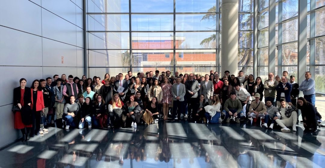 La portavoz del Grupo Municipal Socialista, Amparo Torres, ha asistido esta mañana al acto de presentación del proyecto Tándem