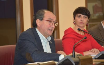 Manuel Serrano se declara ‘incompetente’ para dar respuesta a 10.236 personas en paro y a las empresas que demandan más formación y cualificación laboral