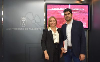 Amparo Torres acusa a Manuel Serrano de paralizar la ciudad de Albacete con una gestión sin rumbo, ni proyectos claros, sin ideas y de desconexión con Europa