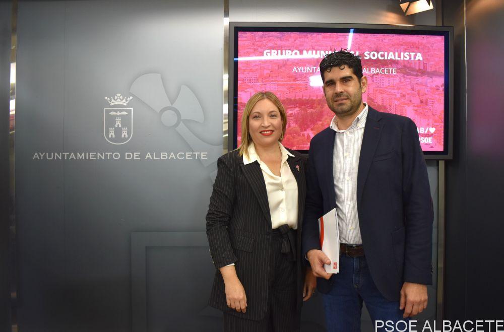 Amparo Torres acusa a Manuel Serrano de paralizar la ciudad de Albacete con una gestión sin rumbo, ni proyectos claros, sin ideas y de desconexión con Europa