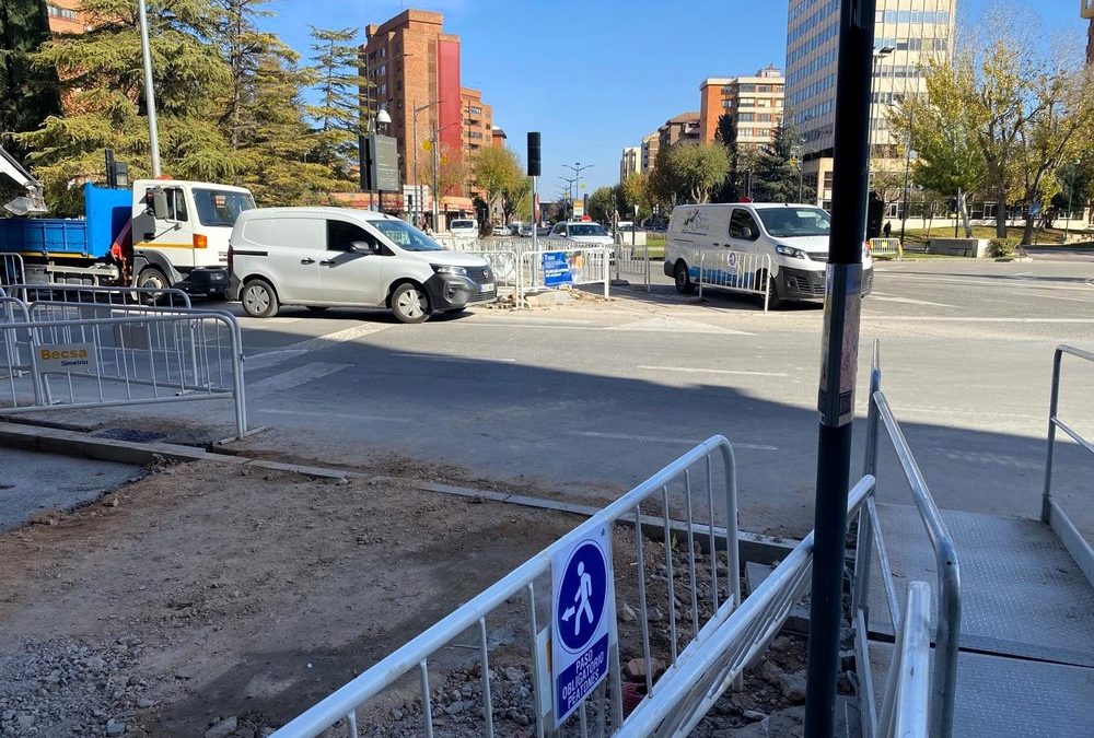 José González afirma que el alcalde demuestra en el paseo de la Cuba “otra vez el descontrol con el que gestiona la ejecución de las obras municipales”